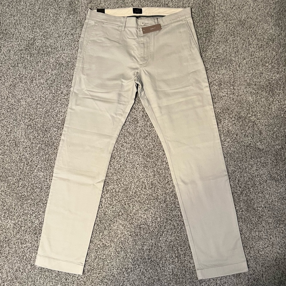 J. Crew Men’s 484 Slim Fit Stretch Chino in Light Stone 30x30 NWT